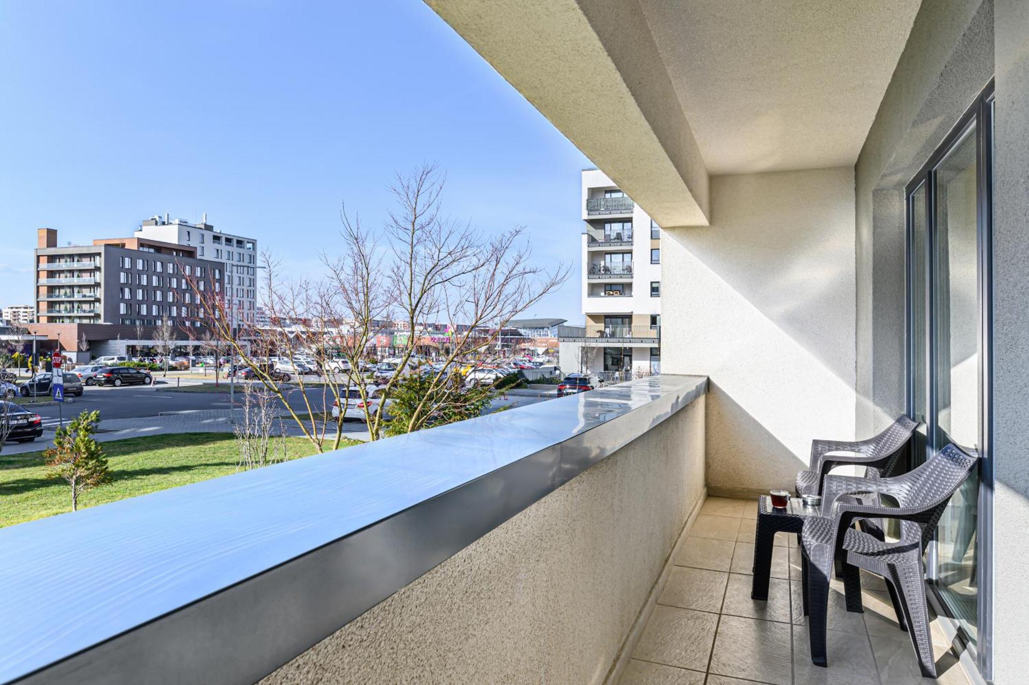Jad - Luxury 3 Rooms & 2 Rooms Apartments In Kasper, Near Coresi Mall Braşov Exterior foto
