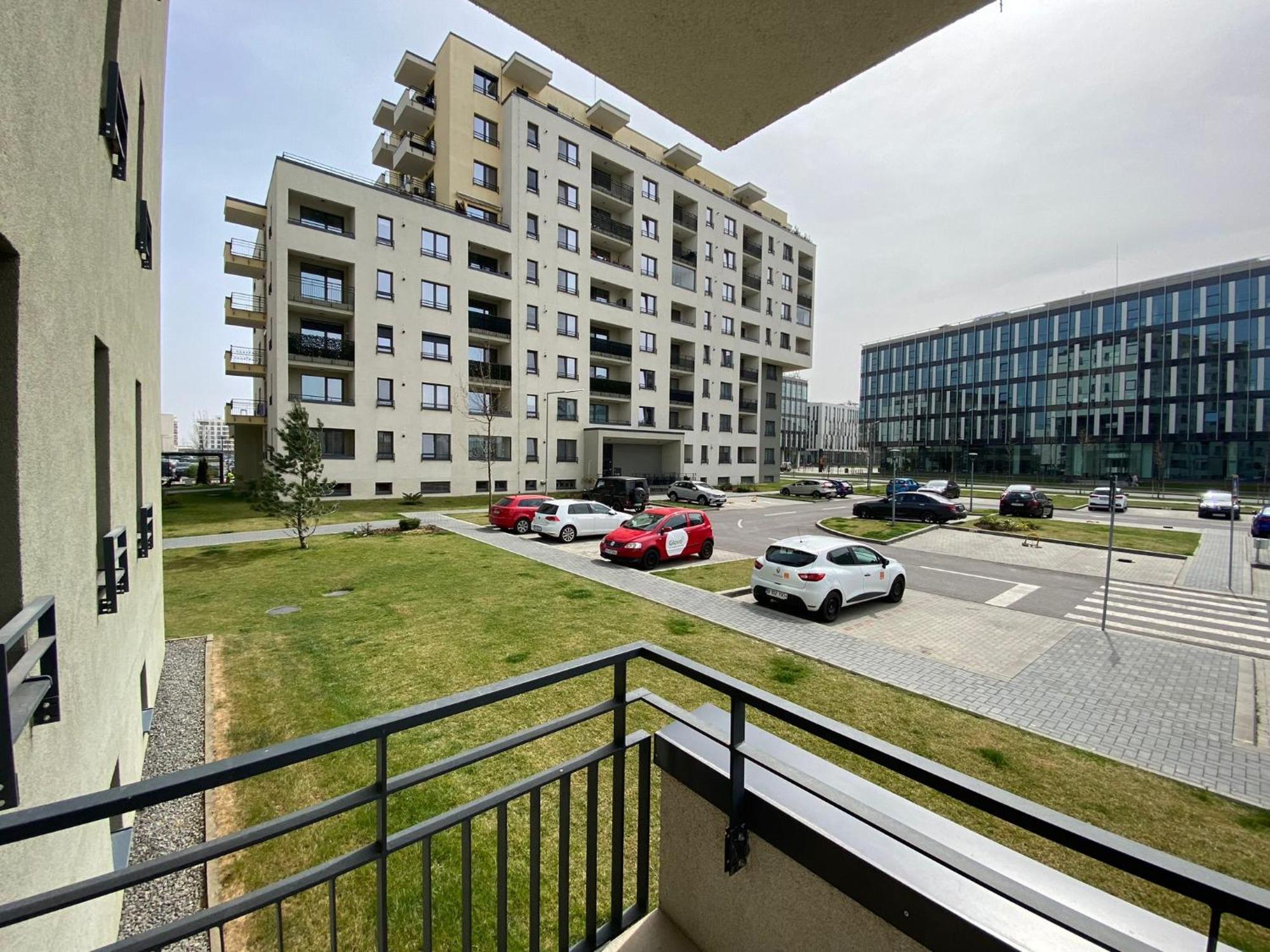 Jad - Luxury 3 Rooms & 2 Rooms Apartments In Kasper, Near Coresi Mall Braşov Exterior foto